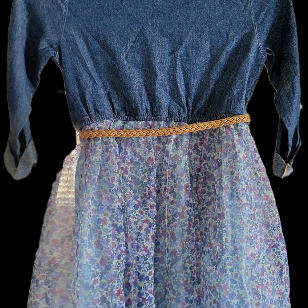 Girls size8 dress knee length